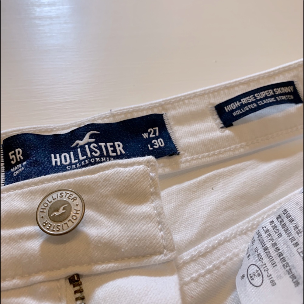 White High Waisted Hollister Skinny Jeans